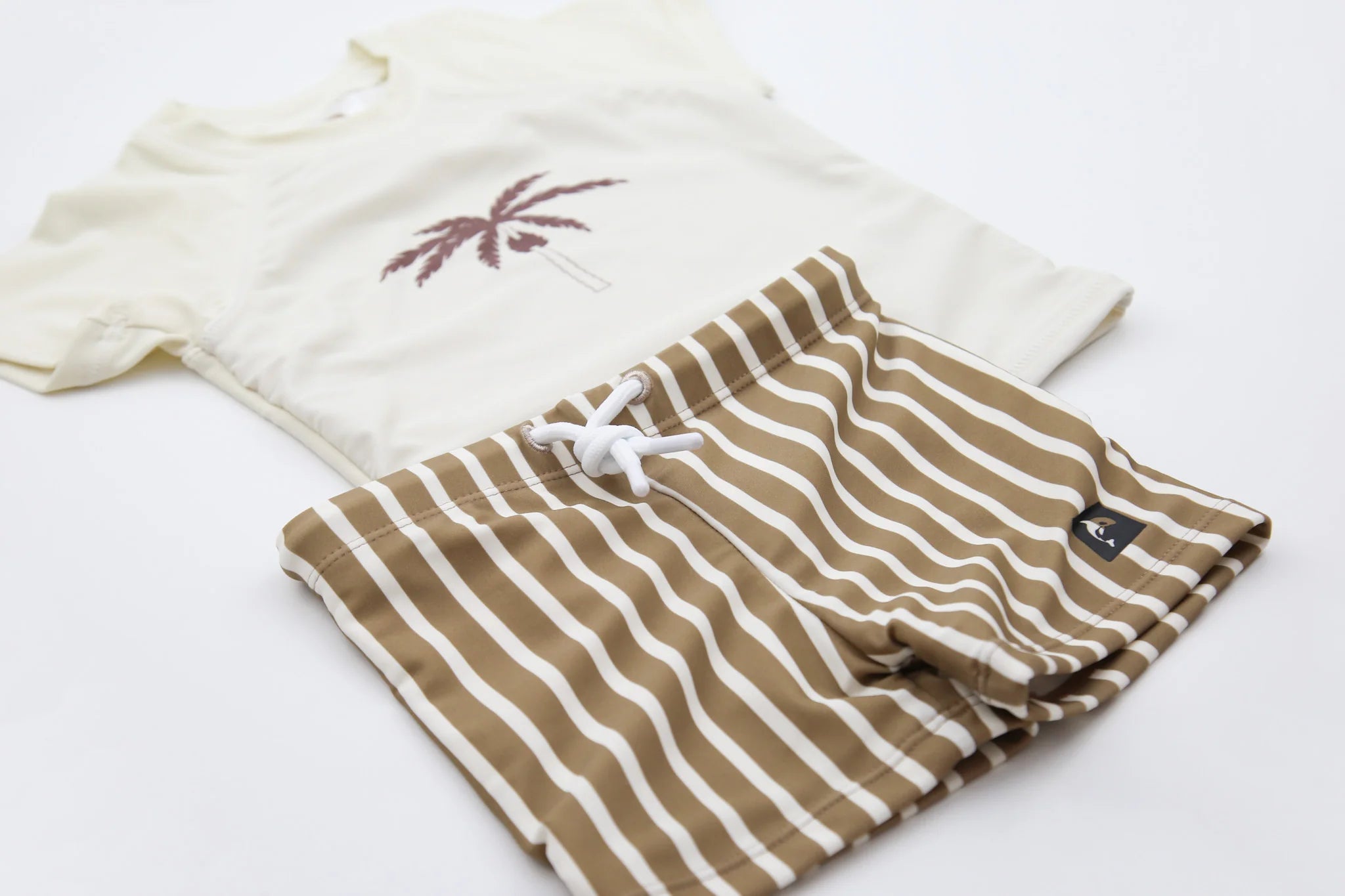 Short-Sleeve Rashguard – Palm Tree