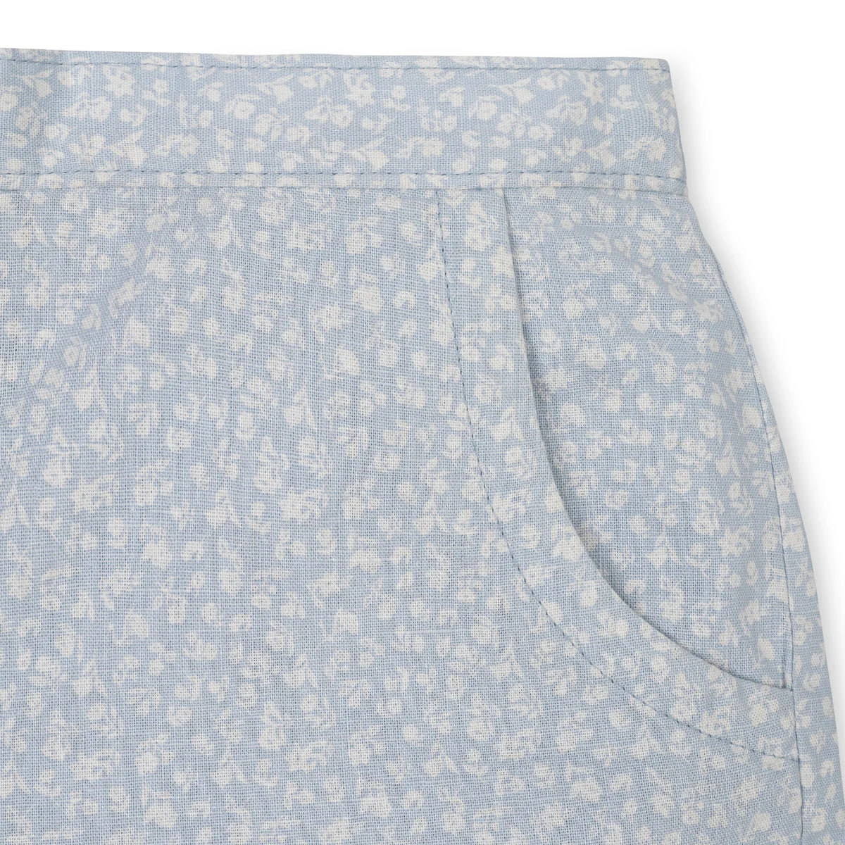 Blue Linen Pull-On Short